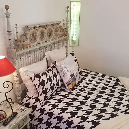 Bed & Breakfast D'arte Lisboa